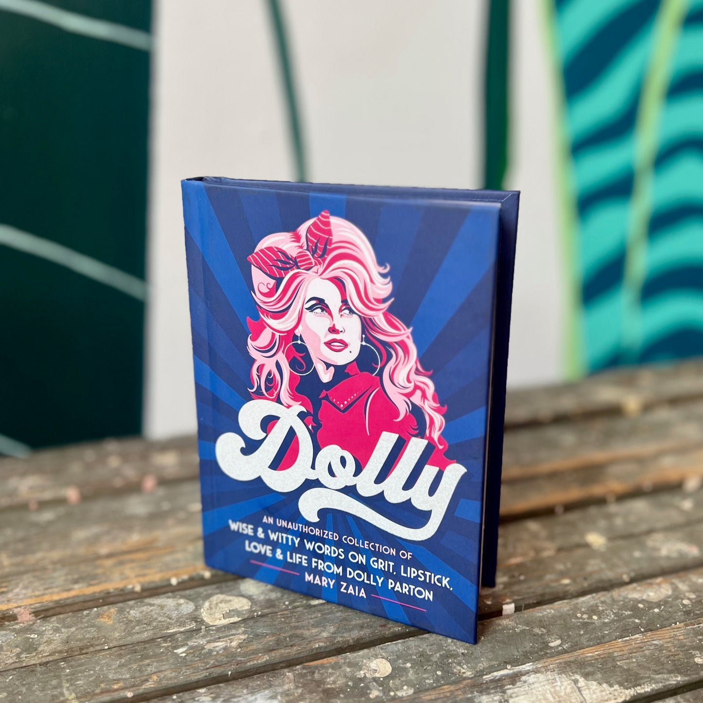 Dolly Book